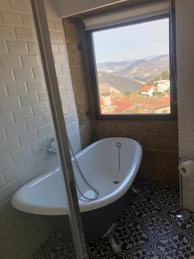 Castas Do Douro Villa Tabuaço Eksteriør bilde